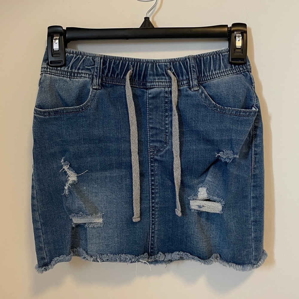 Fashion Nova jeans skirt size S